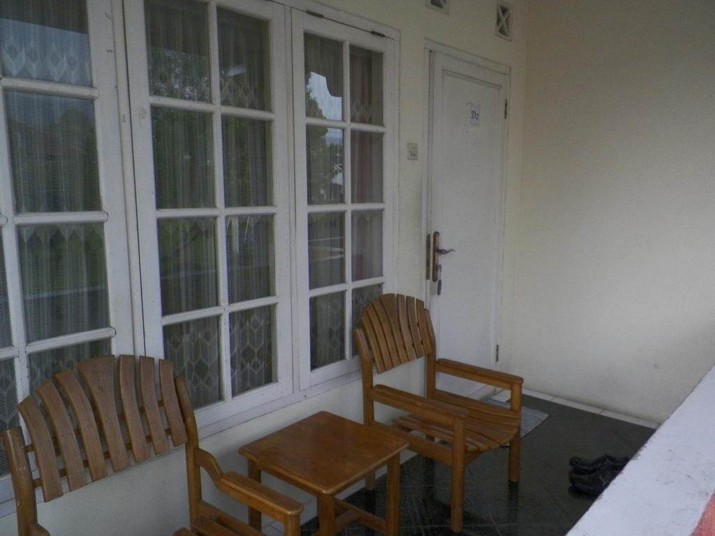 Hotel Puspa Sari Redpartner Ciater Zimmer foto