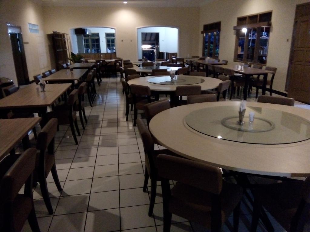 Hotel Puspa Sari Redpartner Ciater Exterior foto